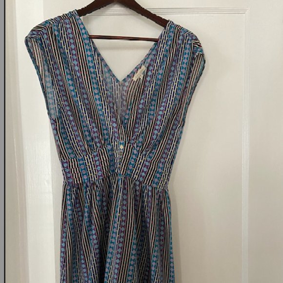 Summer dress - Picture 1 of 2